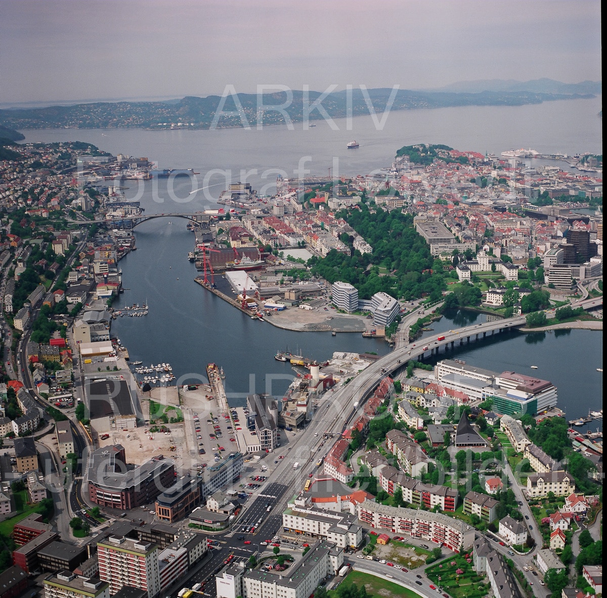 Arkiv 45